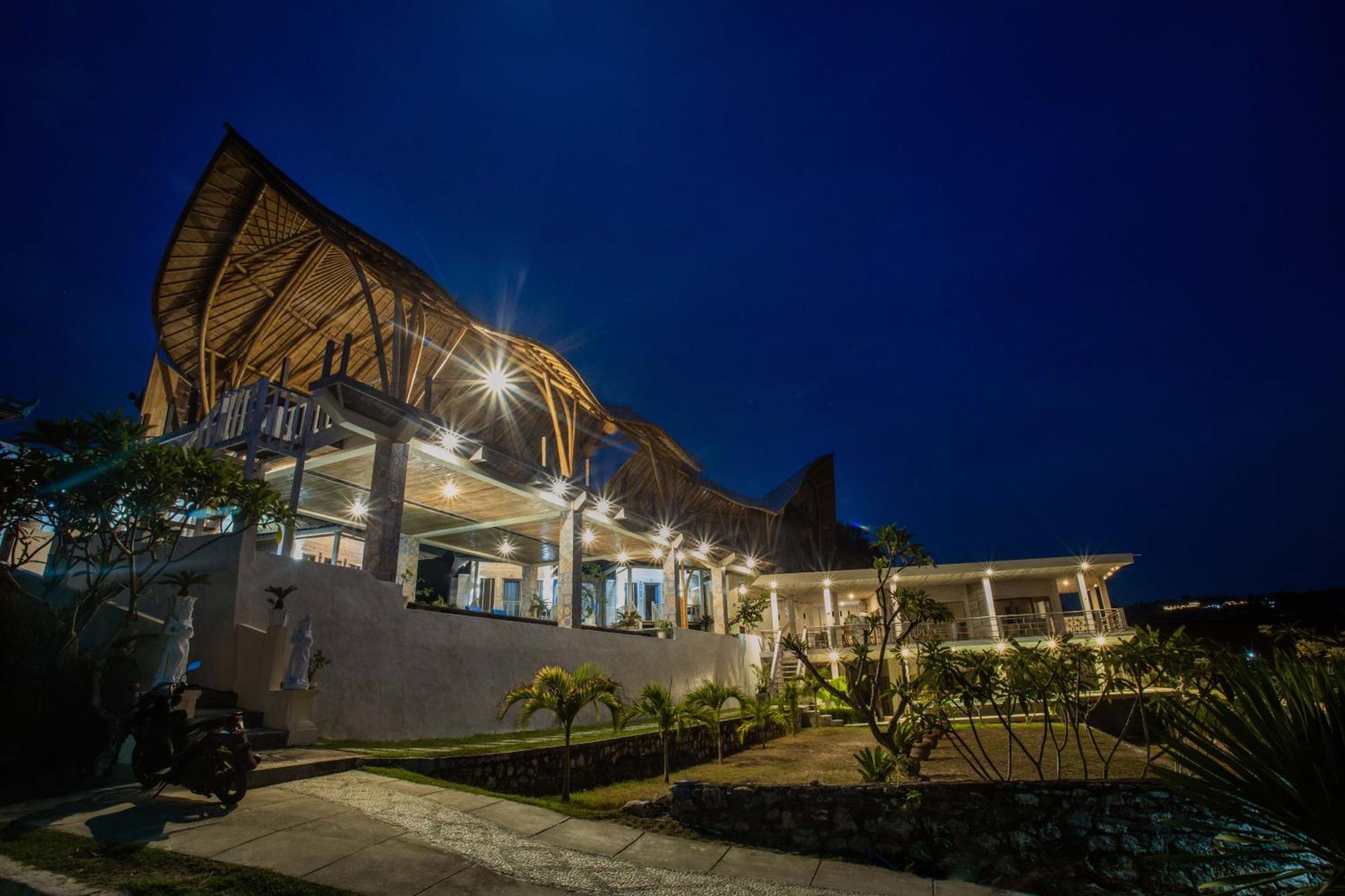 Nusa View - Oceanfront Rentals Lembongan Extérieur photo