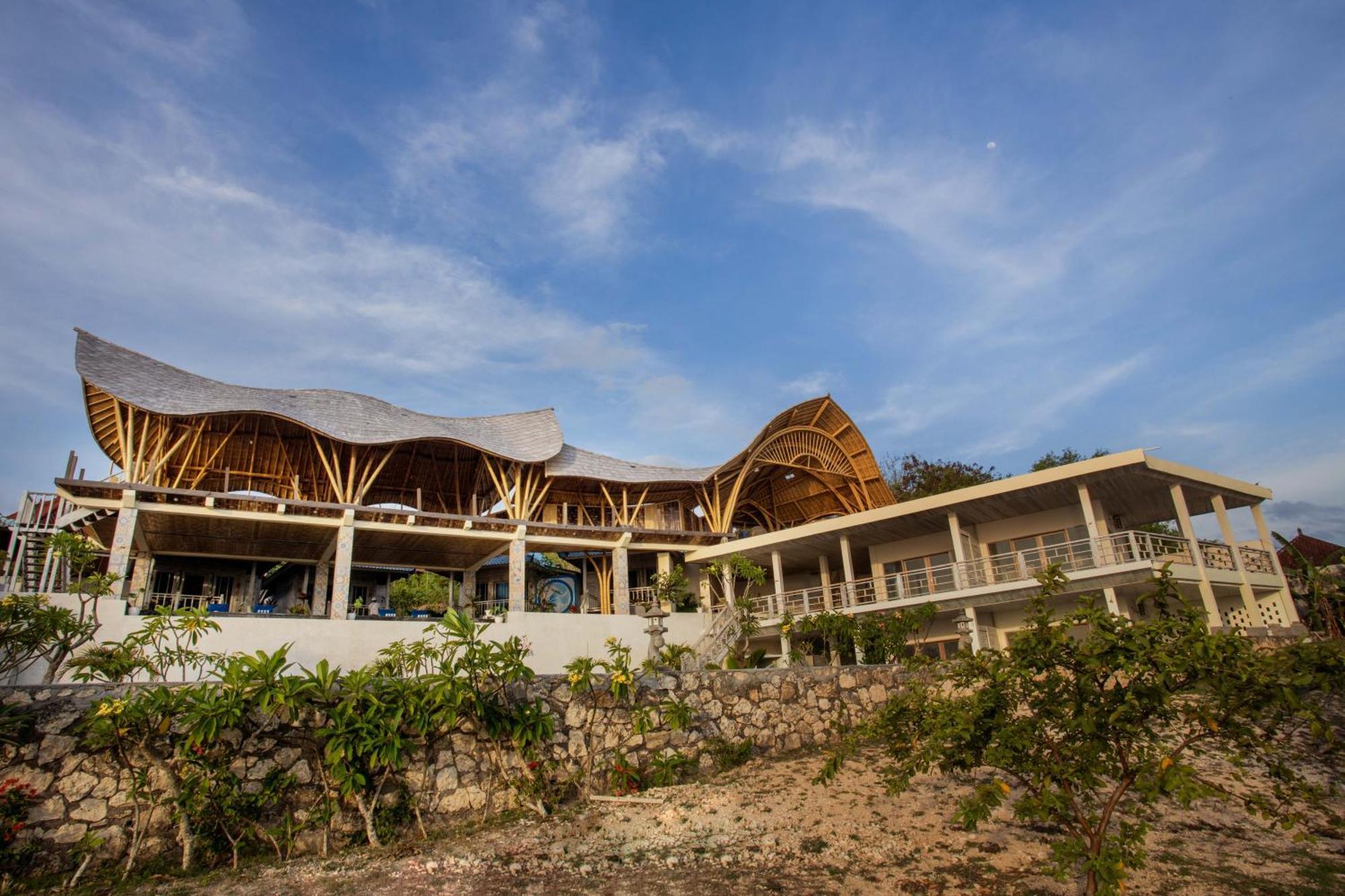 Nusa View - Oceanfront Rentals Lembongan Extérieur photo